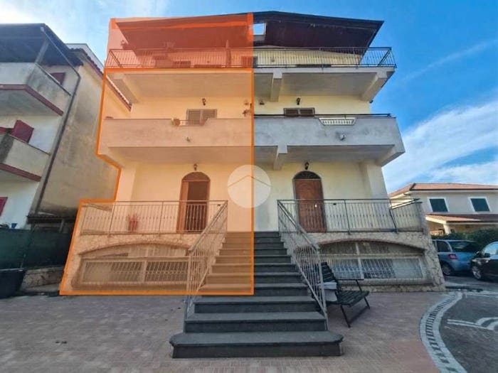Casa quadrilocale in vendita in Via Masseria Vecchia, Licola Paese, Giugliano in Campania