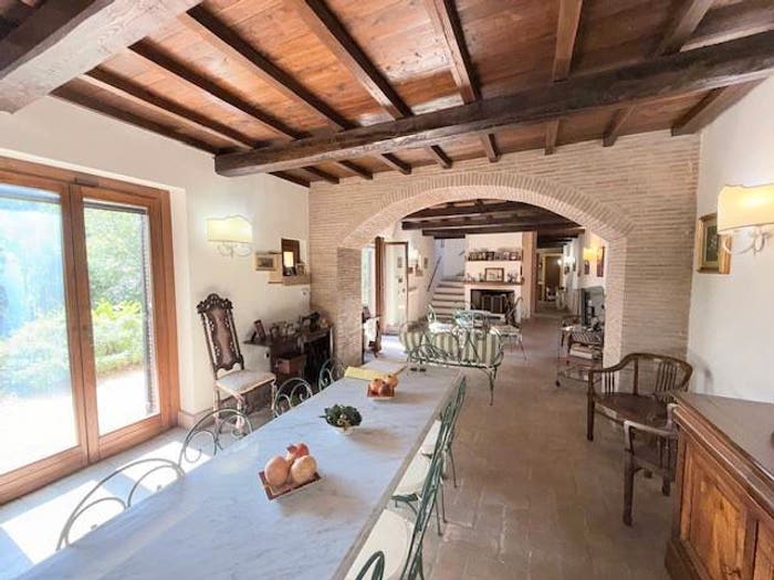 Casa con 6 locali in vendita in Vocabolo Villa Pinciana snc, Centro, Orte
