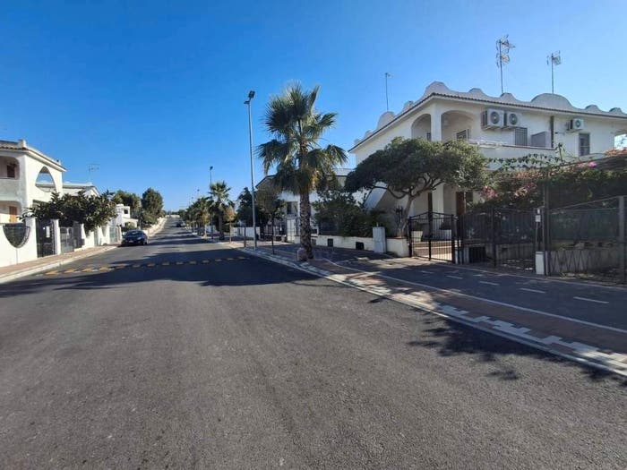 Casa quadrilocale in vendita in Viale degli Oleandri, Rodi Garganico