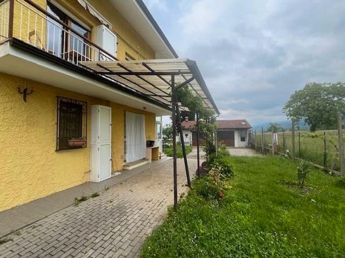 Appartamento con 6 locali in vendita in Via del Gavotto, Peveragno