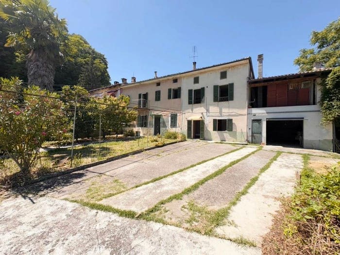Casa con 6 locali in vendita in Via Guglielmo Marconi, Centro, Ottiglio