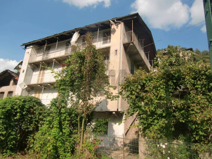 Casa con 6 locali in vendita in Strada provinciale delle valli di lanzo, Centro, Pessinetto
