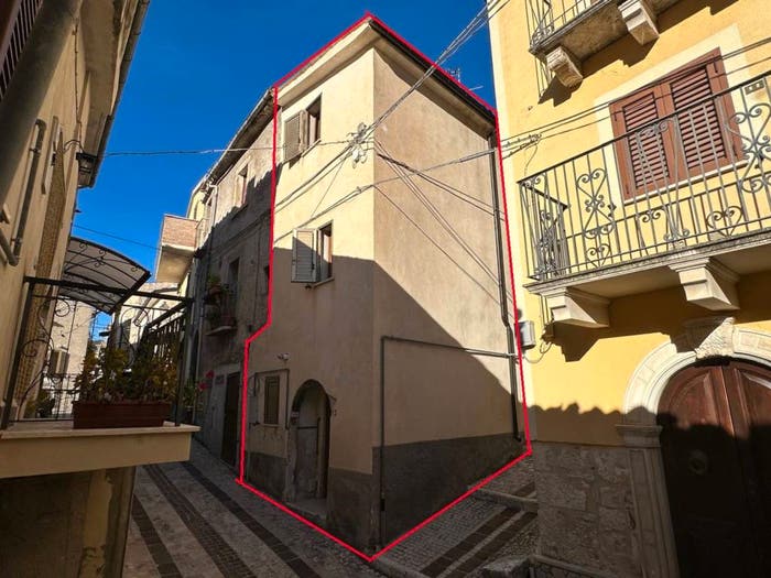 Case in Vendita e in Affitto - 2