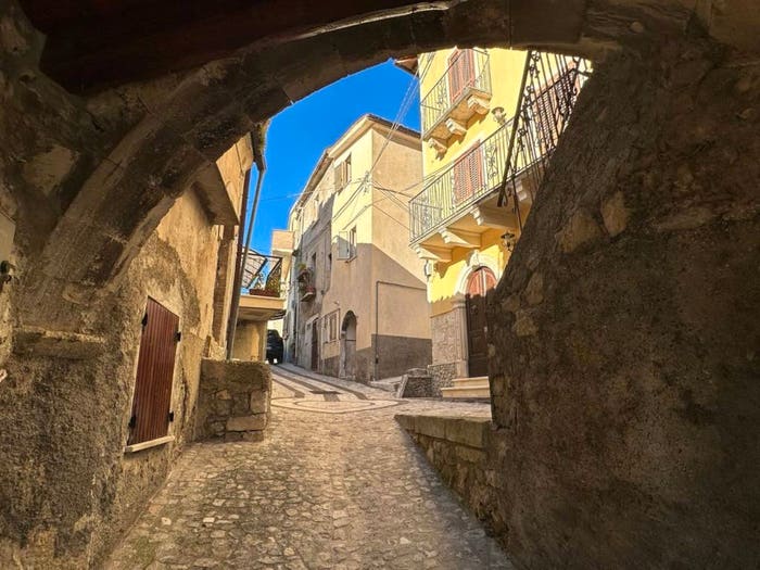 Casa trilocale in vendita in Via del Morrone, Centro, Caramanico Terme