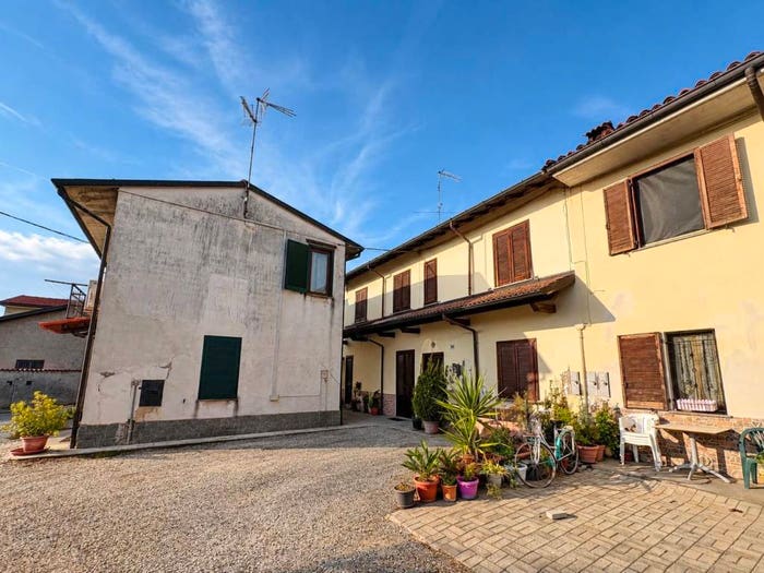 Casa quadrilocale in vendita in Via Fosso Galana, Centro, Gropello Cairoli