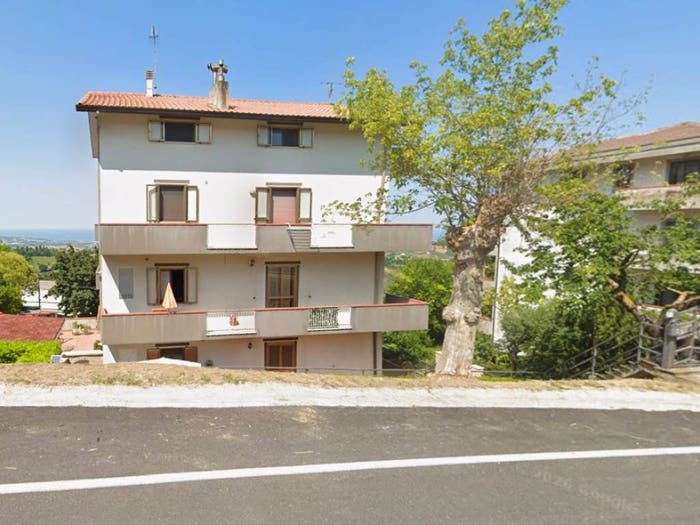 Appartamento con 6 locali in vendita in Via Nicola Mattucci, Centro, Atri
