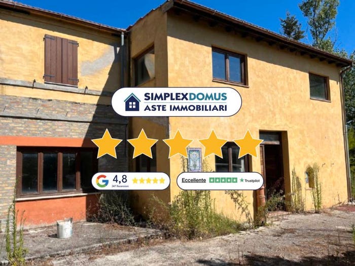 Casa con 6 locali in vendita in Contrada Campo Bove, Appignano