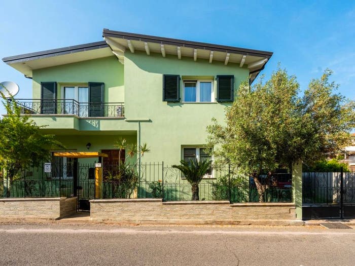 Casa con 6 locali in vendita in Via Fratelli Bandiera, Centro, Capoterra