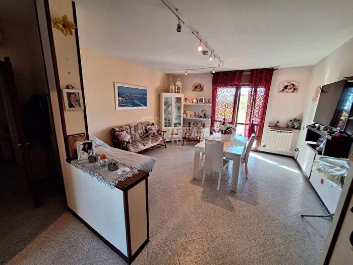 Appartamento quadrilocale in vendita in Via Andrea Costa, Centro, Ravarino