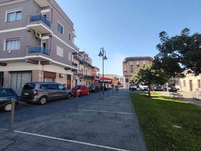Appartamento trilocale in vendita in Piazza Municipio, Centro, Pace del Mela