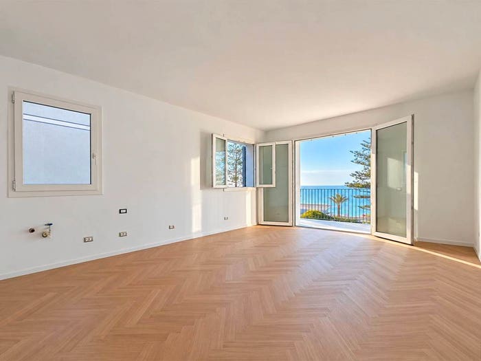 Appartamento bilocale in vendita in Via Trento, Centro, Bordighera