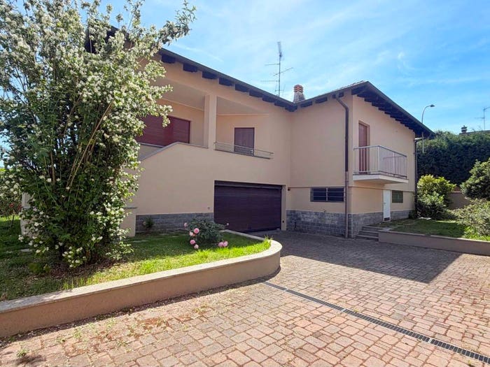 Casa quadrilocale in vendita in Corso Giovanni Josti, Centro, Mortara