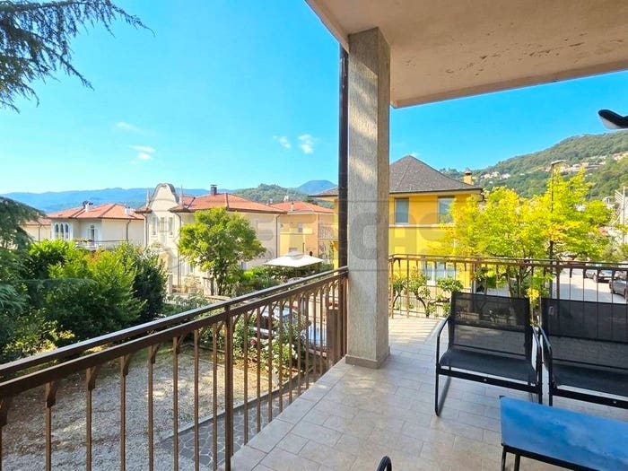 Appartamento con 6 locali in vendita in Centro, Valdagno