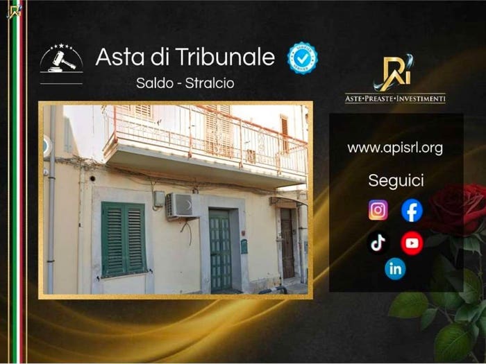Appartamento trilocale in vendita in VIA TRIESTE, Sala Santa Maria, Catanzaro