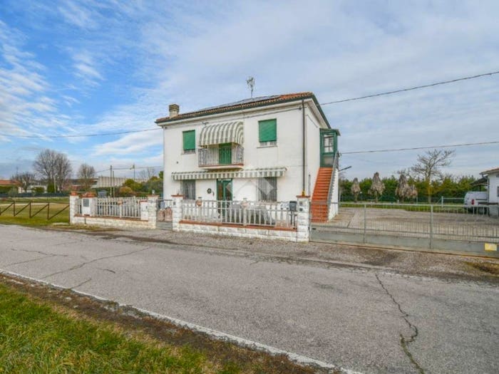 Casa con 6 locali in vendita in Via Saldone, Gallo, Poggio Renatico