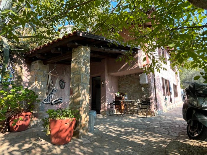 Casa quadrilocale in vendita in Località Brunetti, Camporosso