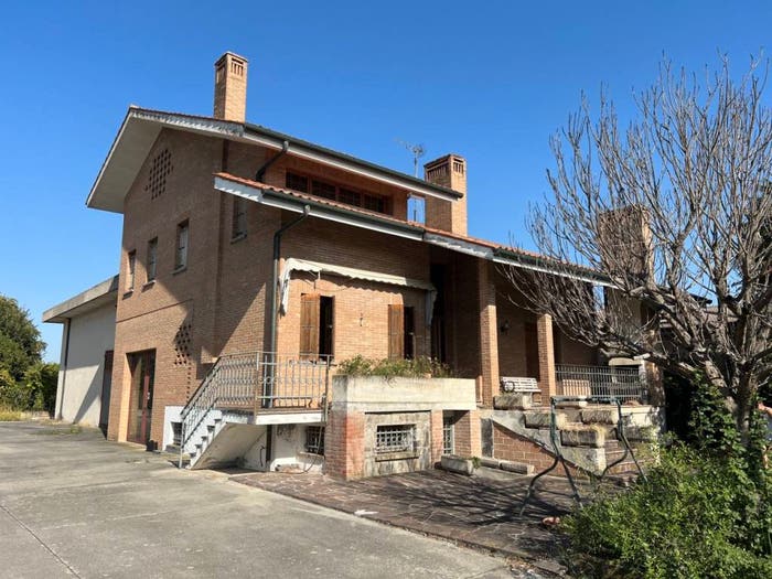 Casa con 6 locali in vendita in Centro, Solesino