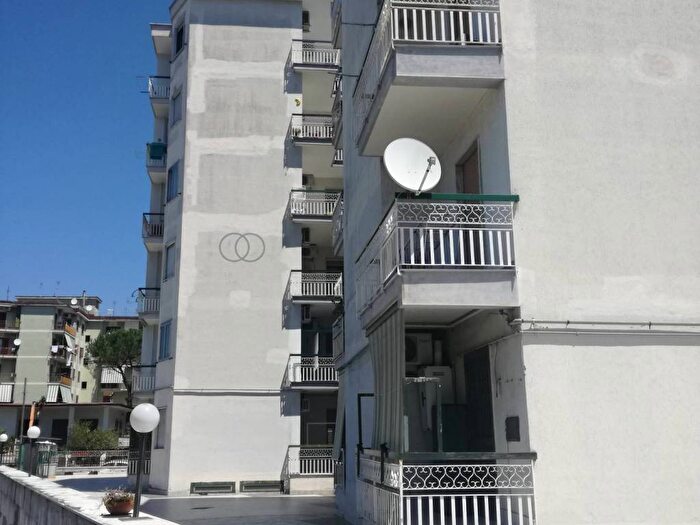 Appartamento con 5 locali in vendita in via Trieste, Centro, Marigliano