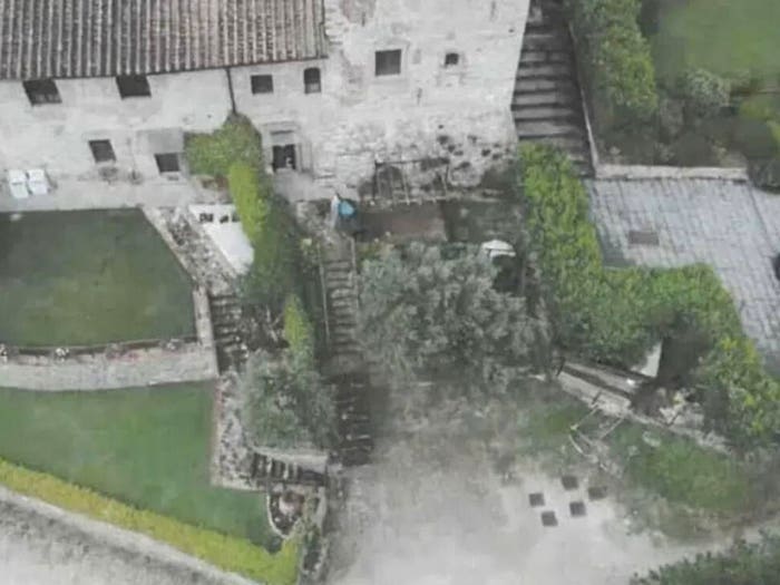 Casa quadrilocale in vendita in Via Mortelle, Comeana, Carmignano