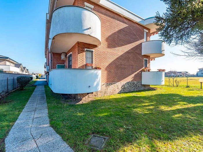 Appartamento bilocale in vendita in Viale della Resistenza, Origgio