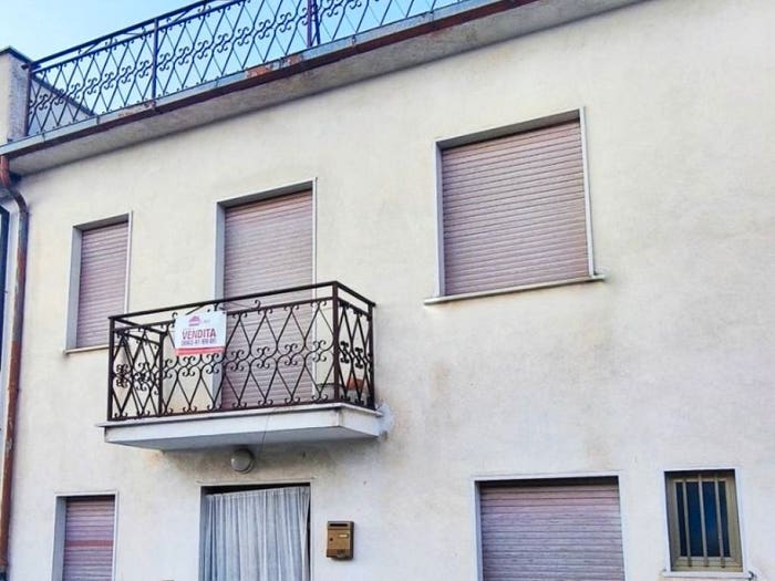 Casa con 5 locali in vendita in Via Vincenzo Monti, Centro, Pescina