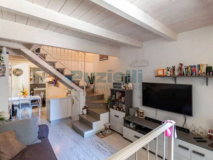 Casa trilocale in vendita in Vicolo Degli Orlandi, Centro, Fermo