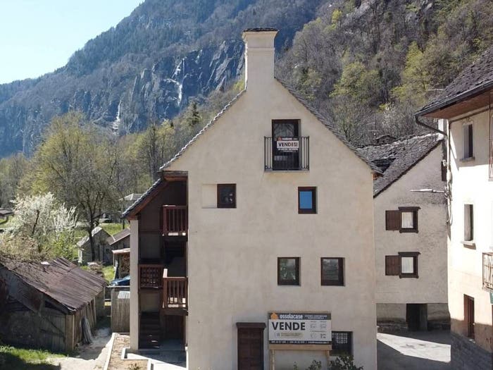 Appartamento trilocale in vendita in Fne San Rocco, Centro, Premia