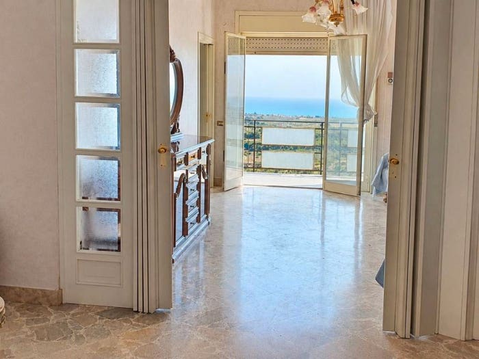 Appartamento quadrilocale in vendita in Via Dante Alighieri, Via Imera V della Vittoria Via Dante A, Agrigento