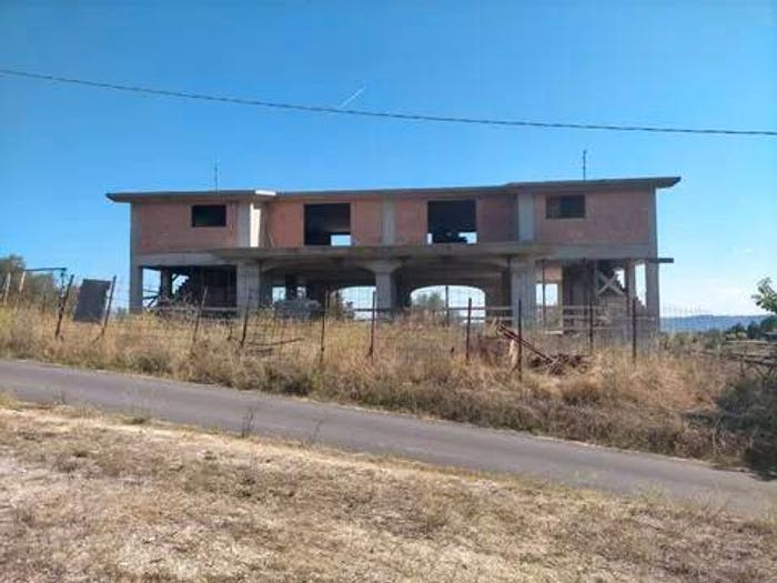 Casa con 5 locali in vendita in Contrada Senarica, Moscufo