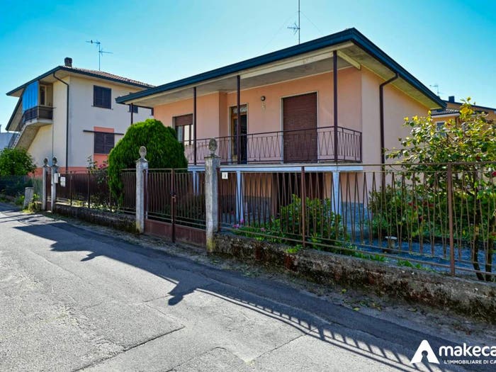 Casa trilocale in vendita in Via Marconi, Mairano, Casaletto Lodigiano