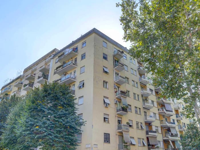 Appartamento trilocale in vendita in Via della Villa di Lucina, Garbatella, Roma