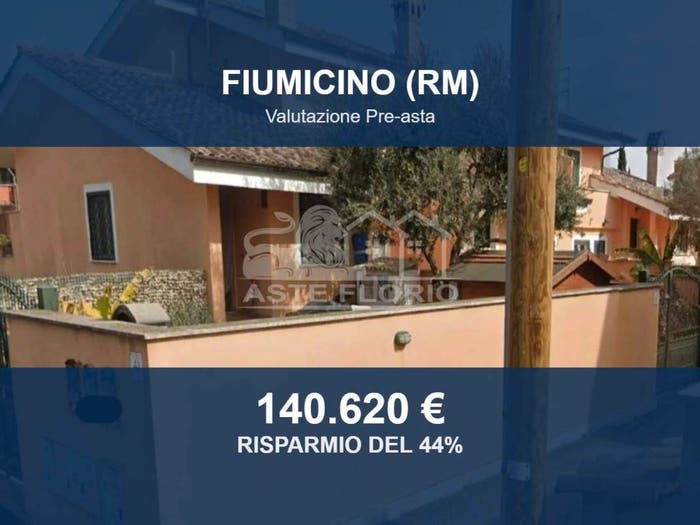Casa quadrilocale in vendita in VIA ROCCE ANZINI b, Fiumicino Paese Focene Isola Sacra Parco Leonardo, Fiumicino