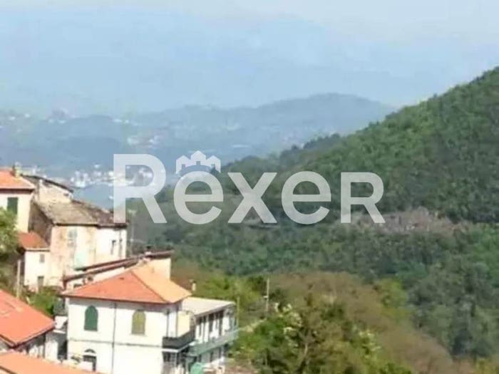 Appartamento trilocale in vendita in Via del Groppo, Biassa, La Spezia