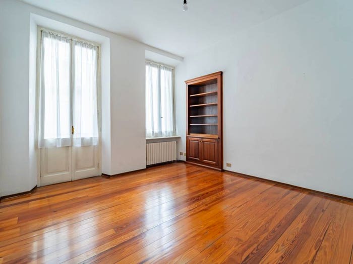 Appartamento con 5 locali in vendita in Via Alba, Centro Storico, Cuneo