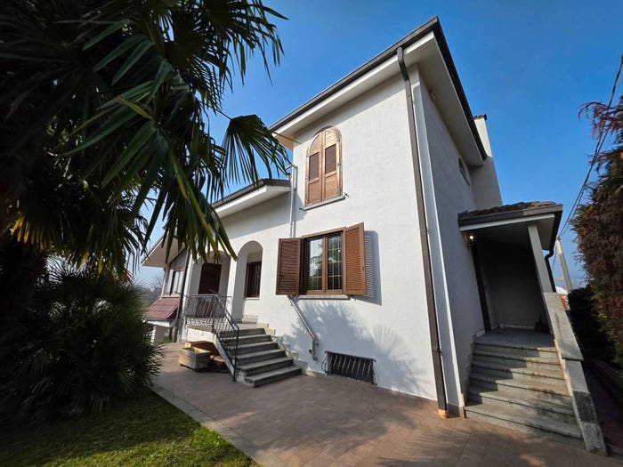 Casa con 6 locali in vendita in Via Chieri, Bruere, Rivoli