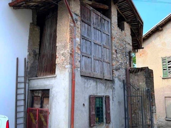 Casa in vendita in Via San Gaetano, Centro, Erba