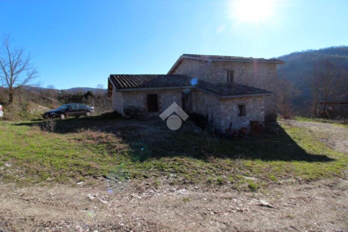 Casa trilocale in vendita in Avanti Poggio, Montenero Sabino