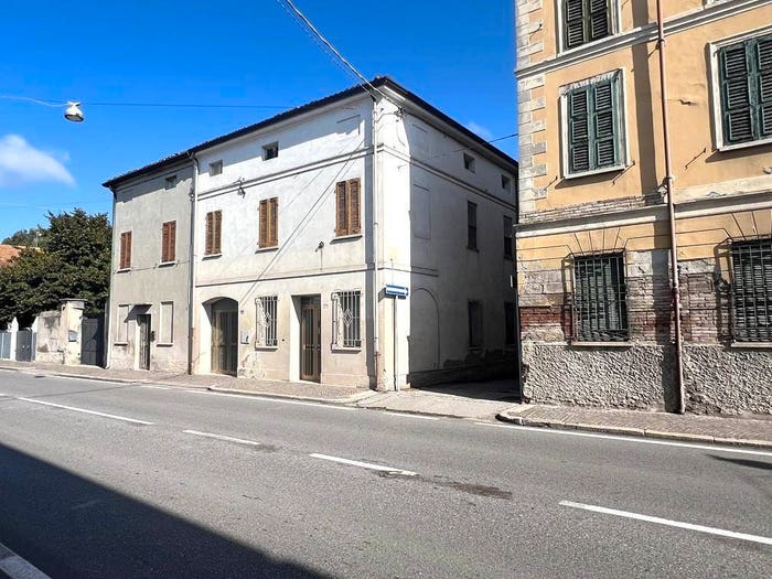 Casa con 6 locali in vendita in Centro, Sustinente