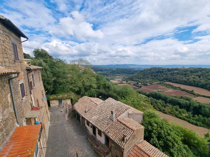 Casa trilocale in vendita in Via Vittorio Veneto, Grotte di Castro