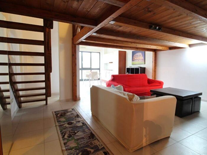 Appartamento monolocale in vendita in Via Rischiera, Centro, Teramo