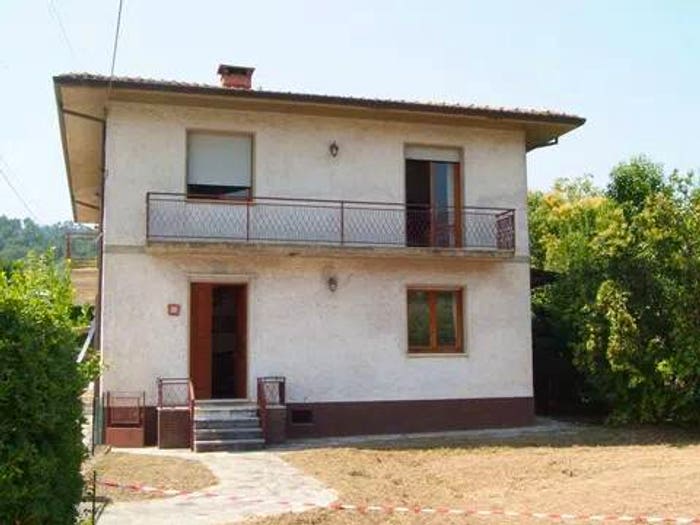 Casa con 6 locali in vendita in Via Fondi, Camaiore Paese, Camaiore