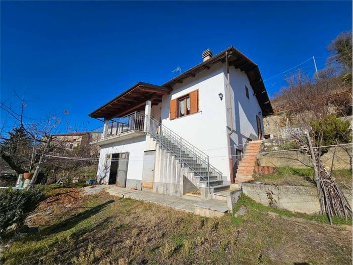 Casa con 5 locali in vendita in Via Astirezzi, Scagnello