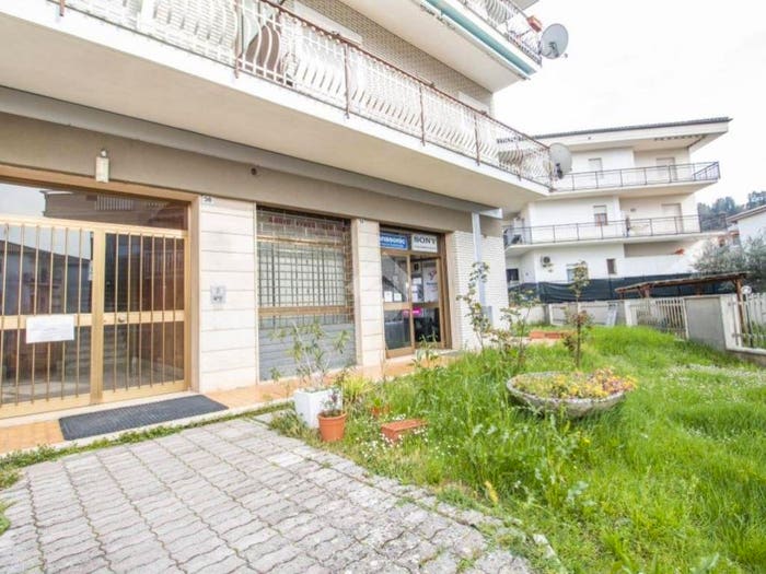 Appartamento bilocale in vendita in Via Isonzo, Rieti