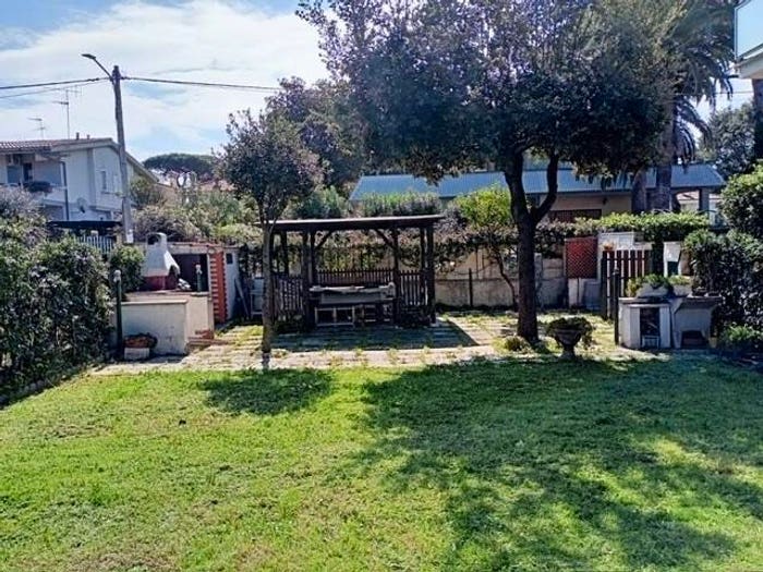 Appartamento bilocale in vendita in Via Capri, Lido di Cincinnato Sirene, Anzio