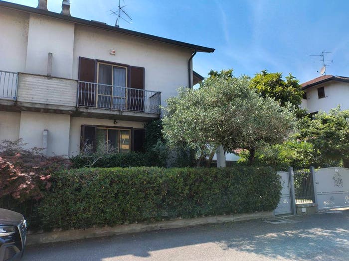 Casa con 5 locali in vendita in Via Filippo Turati, Centro, Mediglia