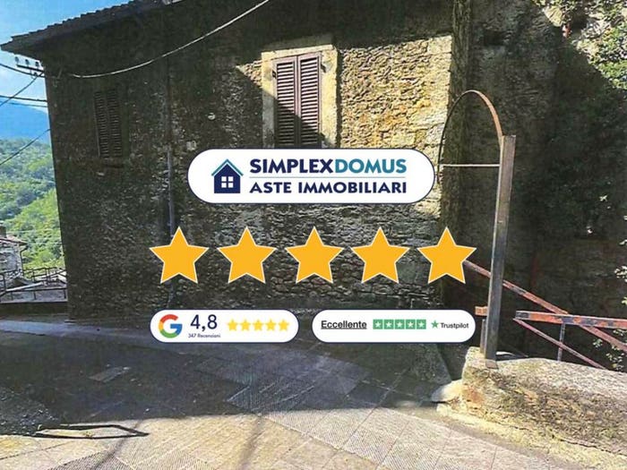 Appartamento quadrilocale in vendita in Via Torrione, Centro, Poggio Moiano