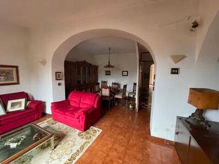 Appartamento con 5 locali in vendita in Via Ricasoli No Number, Centro, Monticiano