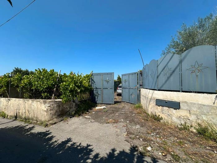 Appartamento monolocale in vendita in Via Portone Chiesa, Trecase