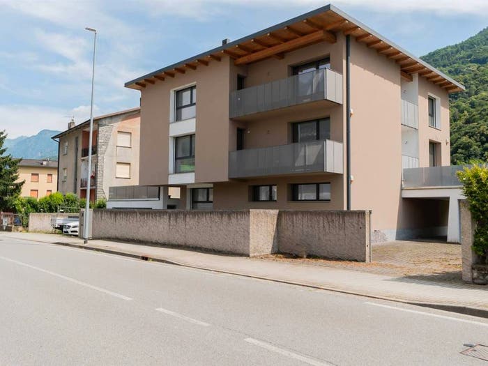 Appartamento trilocale in vendita in VIALE STELVIO, Cosio Centro Piagno, Cosio Valtellino