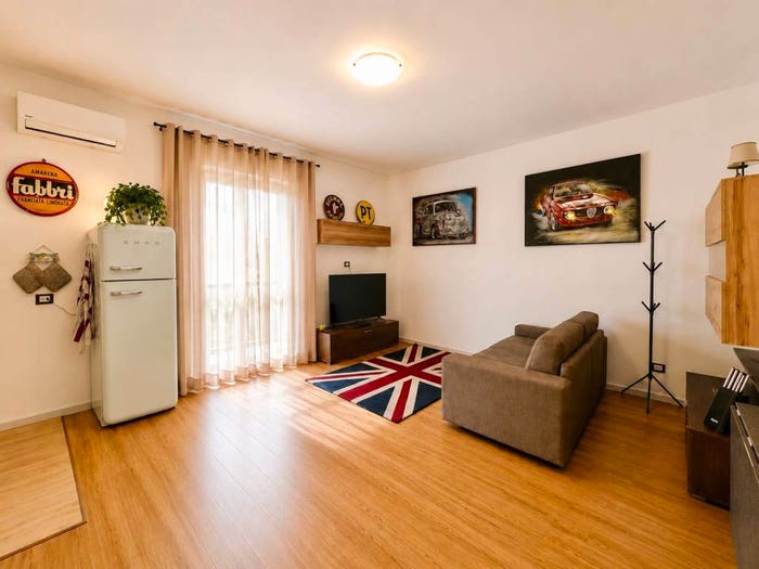 Appartamento bilocale in vendita in Via Alessandro Manzoni, Centro, Torbole Casaglia